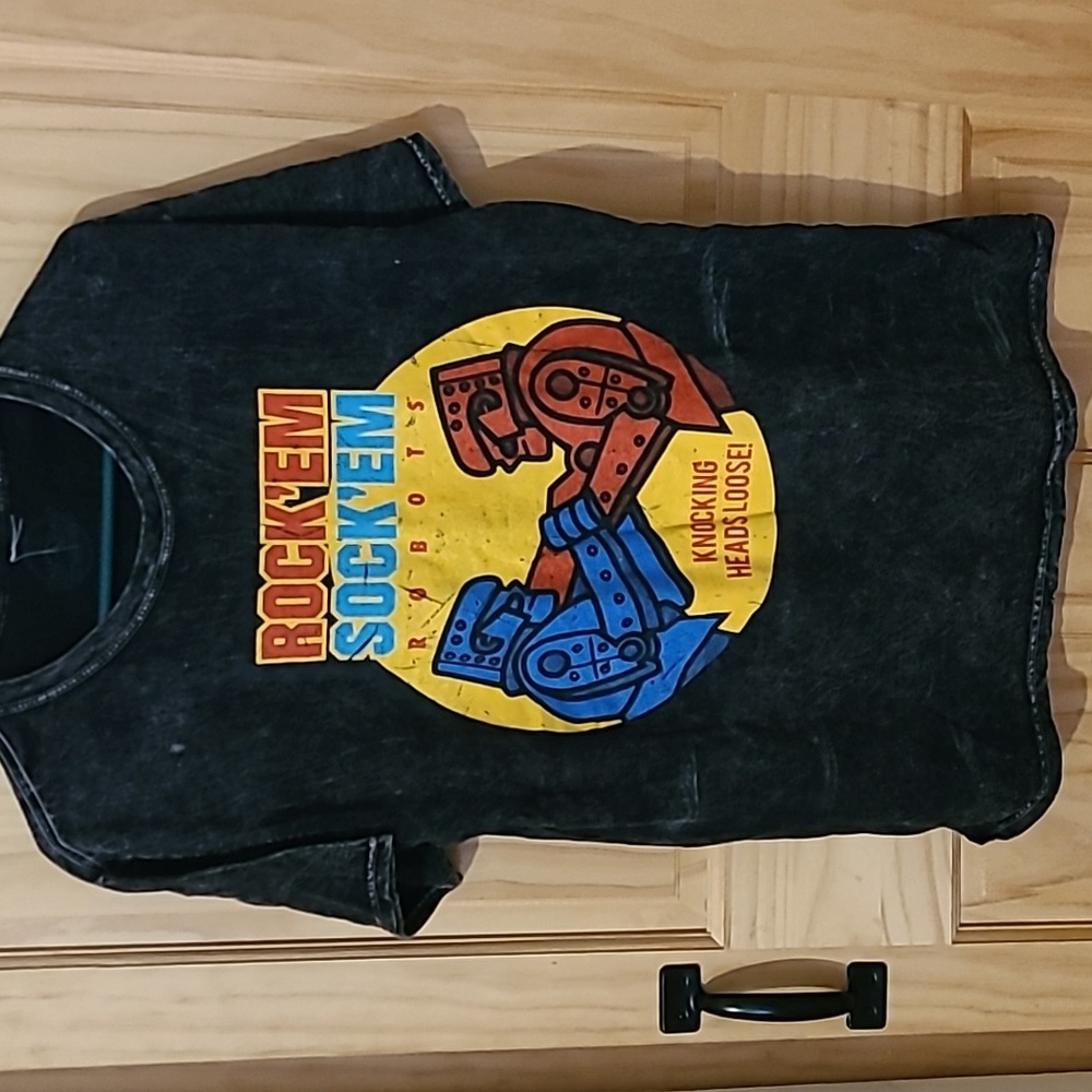 Toy Box vintage Rock'Em Sock'EM Robots tee shirt